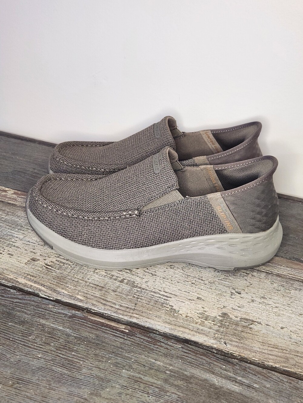 Skechers Hands Free Slip-Ins Parson Ralven Extra Wide Fit Size 7 Men's Taupe